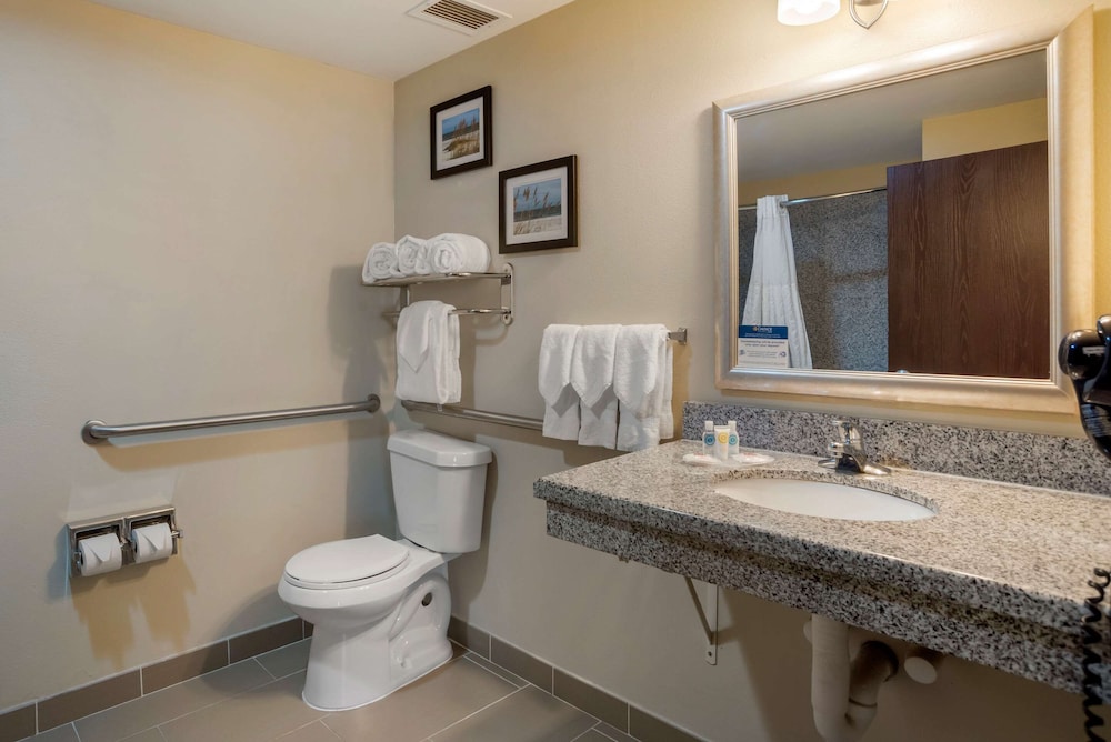 Suite, Multiple Beds, Accessible, Non Smoking photo 2