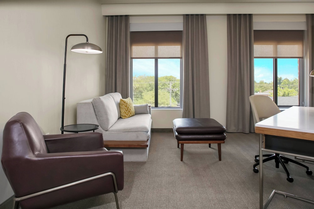 Suite, Multiple Beds, City View (Hearing Accessible) - Photo 2