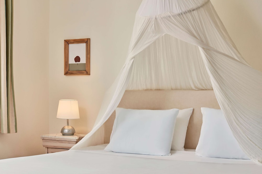 Suite, Sea View - Photo 1