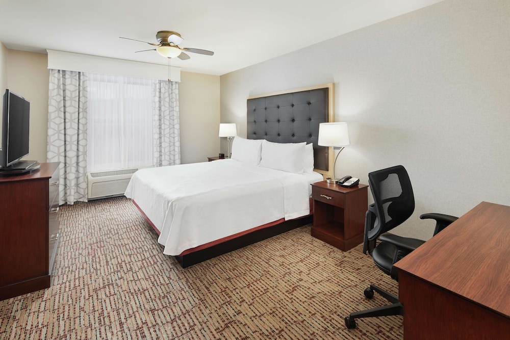 Suite, 1 King Bed, Non Smoking - Photo 1