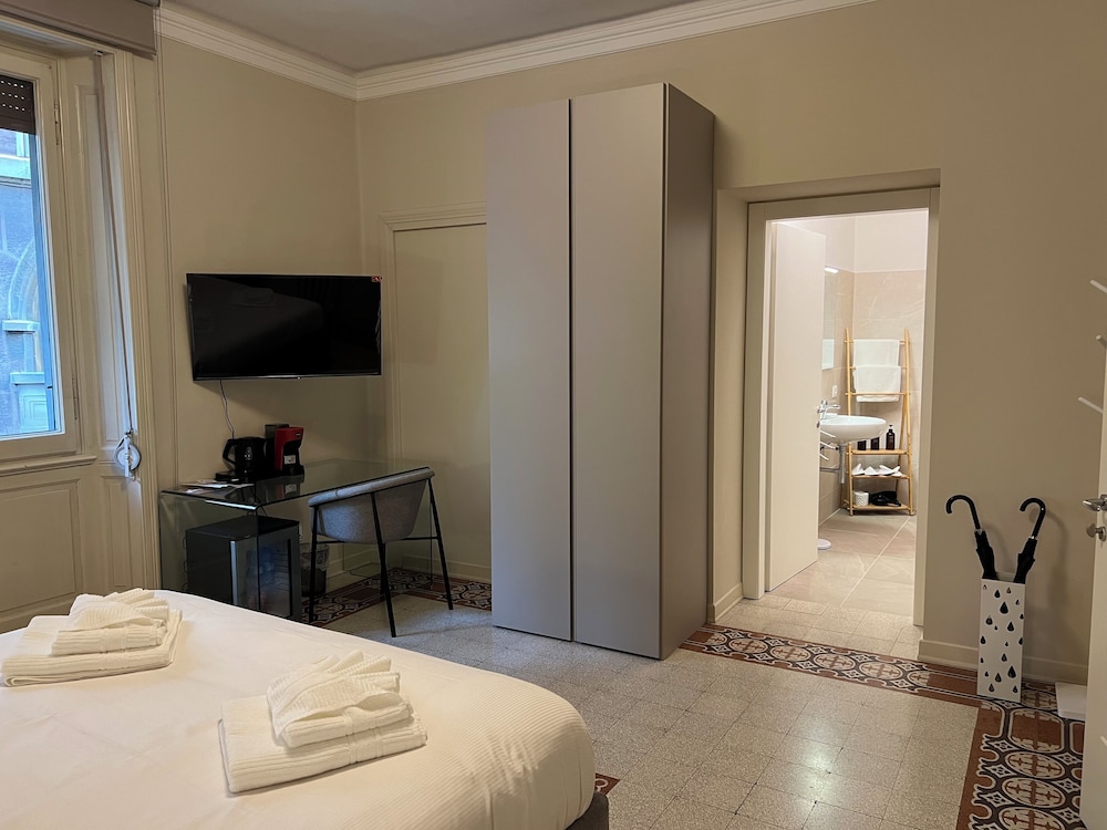 Basic Double Room photo 3