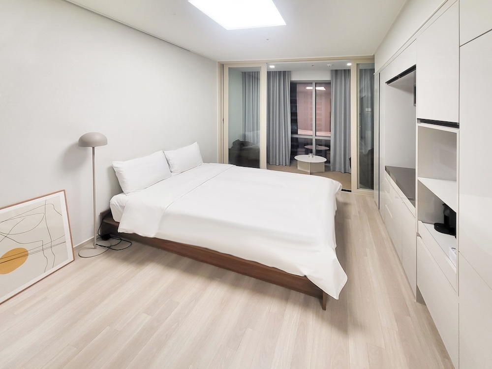 Standard Double Room photo 3