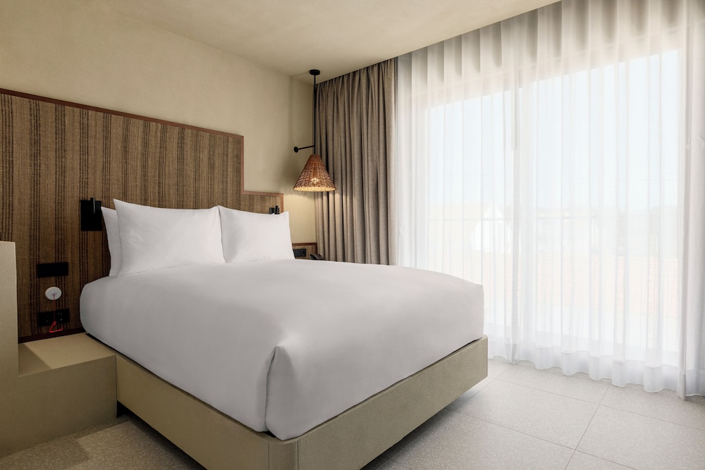 Room, 1 Queen Bed, Accessible