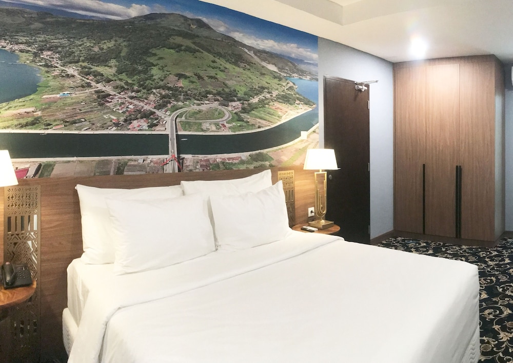 Royal Suite - Photo 1