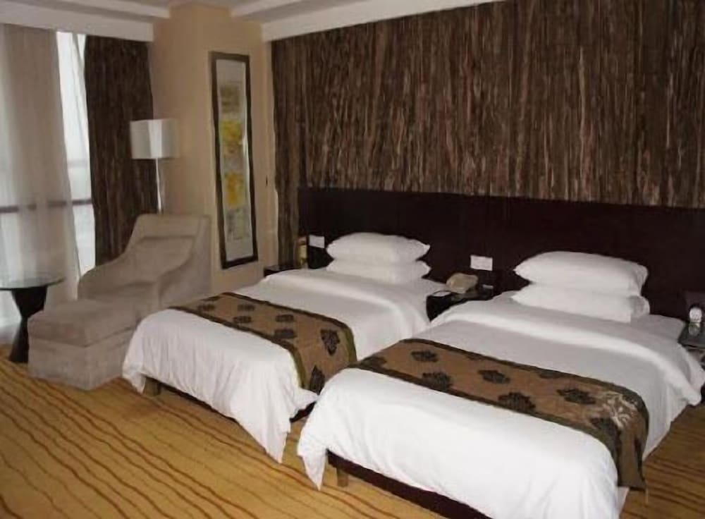 Luxury Twin Room