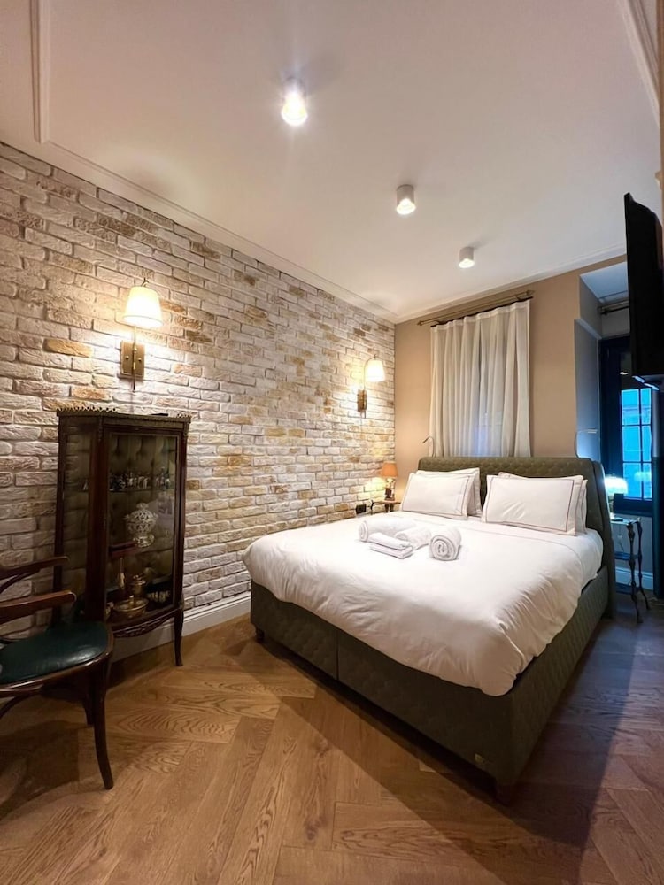 Comfort Double Room, City View photo 1