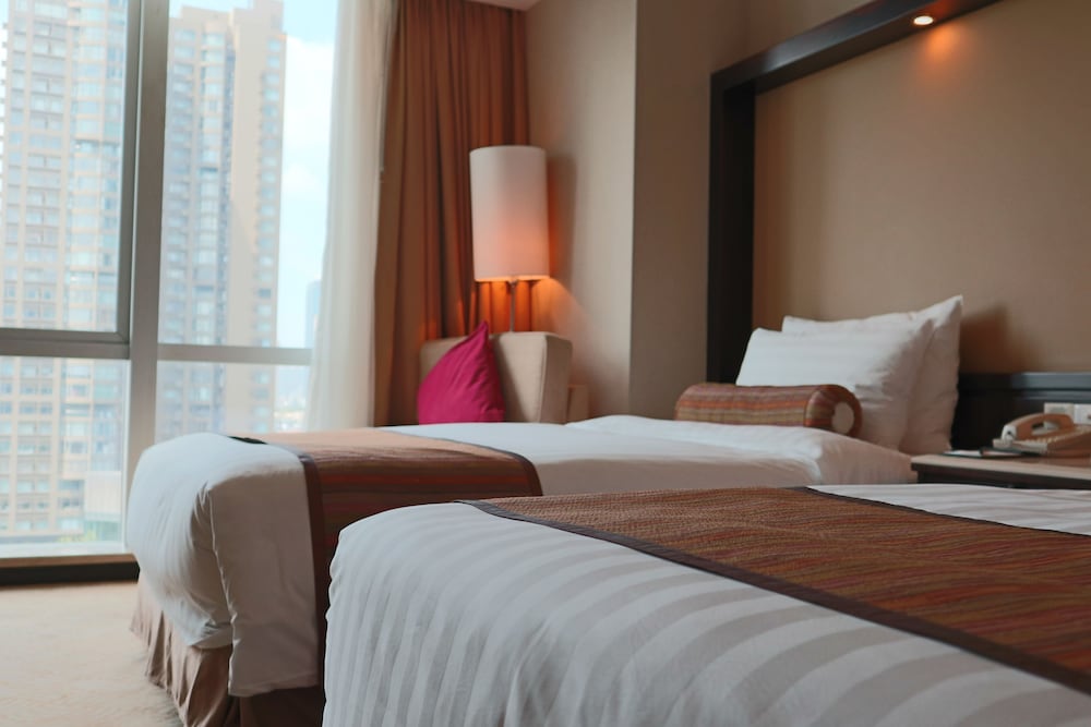 Superior Room, 2 Twin Beds, Non Smoking photo 3