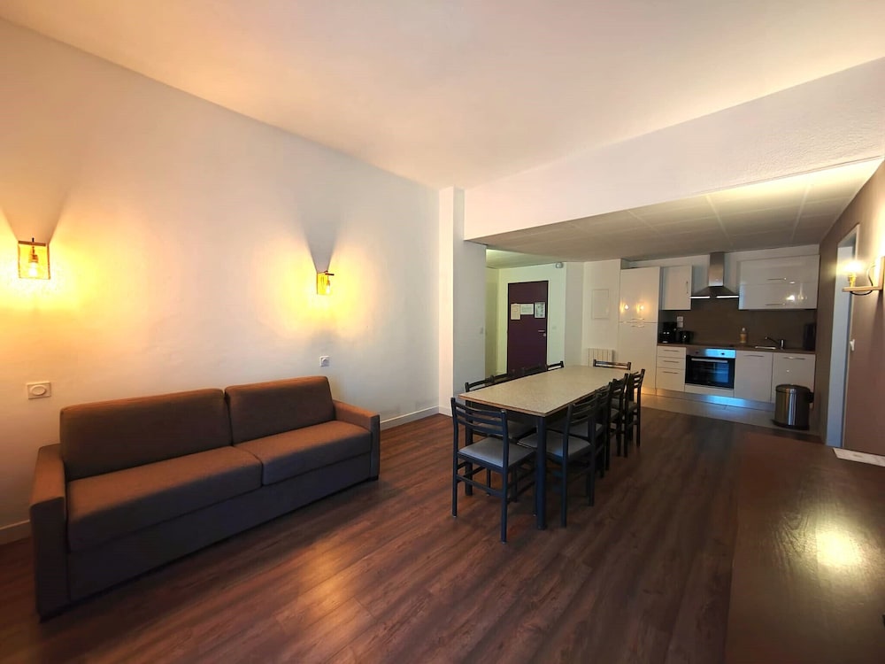 Apartment for 10 people - Photo 1