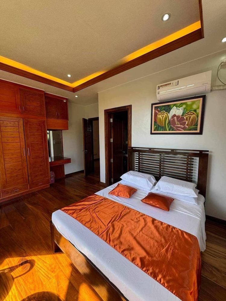 Room, 1 Bedroom, Balcony, Garden View