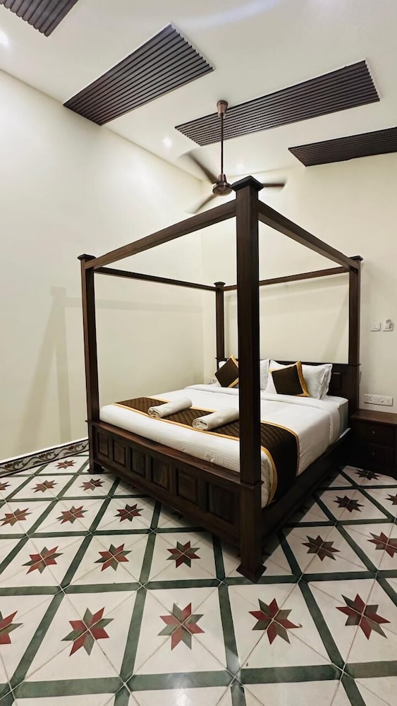 Luxury Studio Suite, 1 King Bed