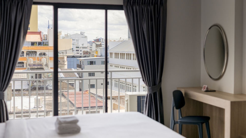 Luxury Premier Room photo 2