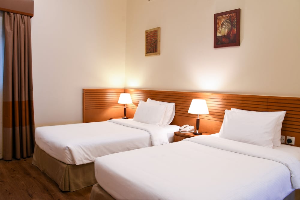 Suite, 1 Twin Bed, Non Smoking (1 Bedroom) photo 3