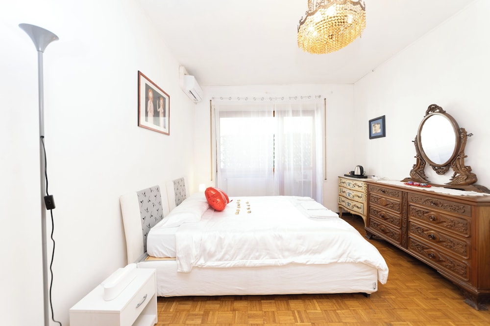 Exclusive Quadruple Room