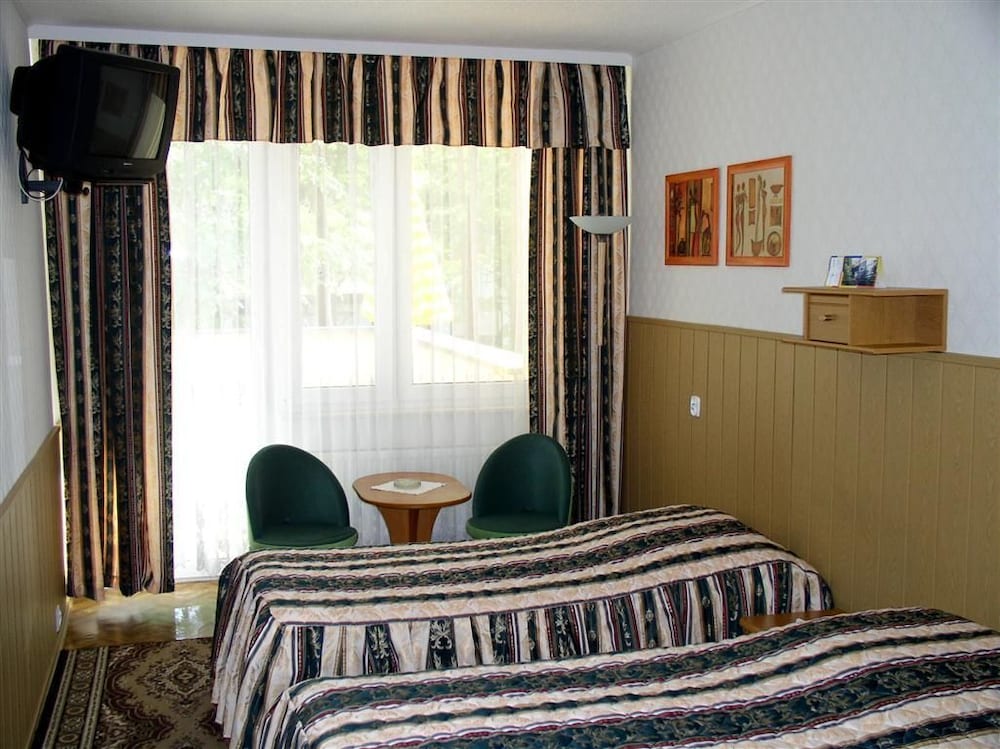 Classic Double Room, Terrace, Garden View photo 3