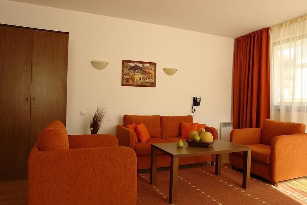 Apartment, 2 Bedrooms, Balcony photo 3