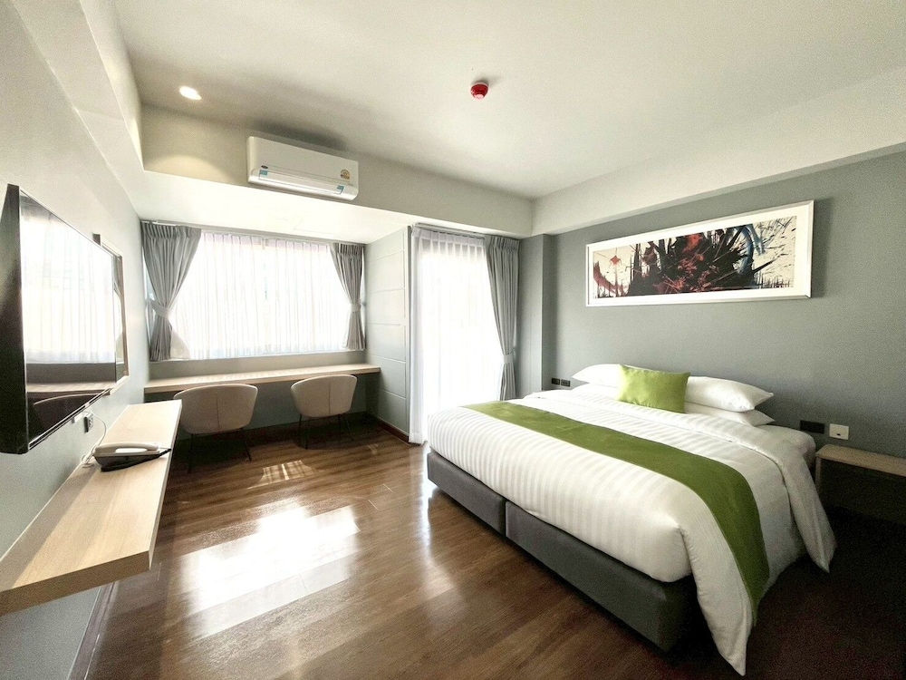 Suite, 2 Bedrooms photo 1