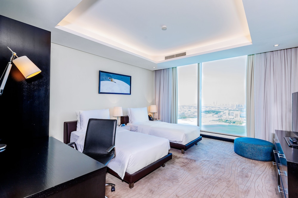 Suite (Premier Two Bedroom) photo 3