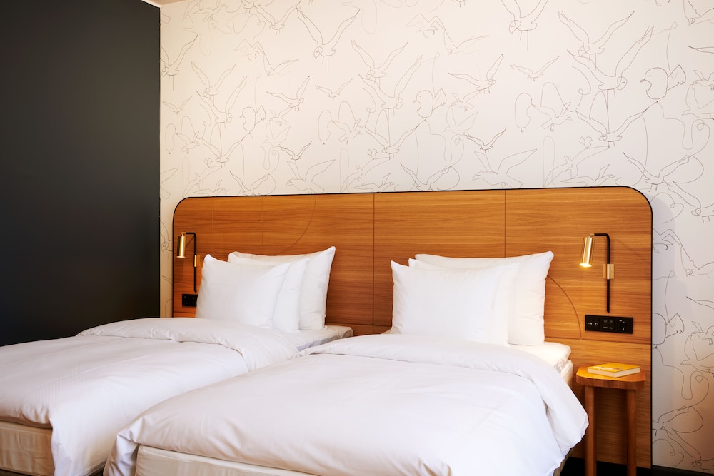 Twin Room (Solo, extra bed possibility) - Photo 2