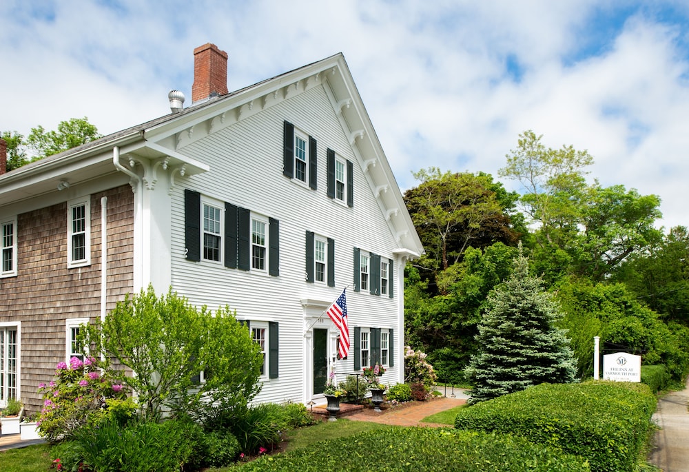 Cotuit Room photo 3
