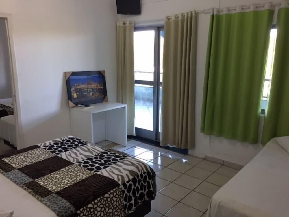 Apartment, Connecting Rooms