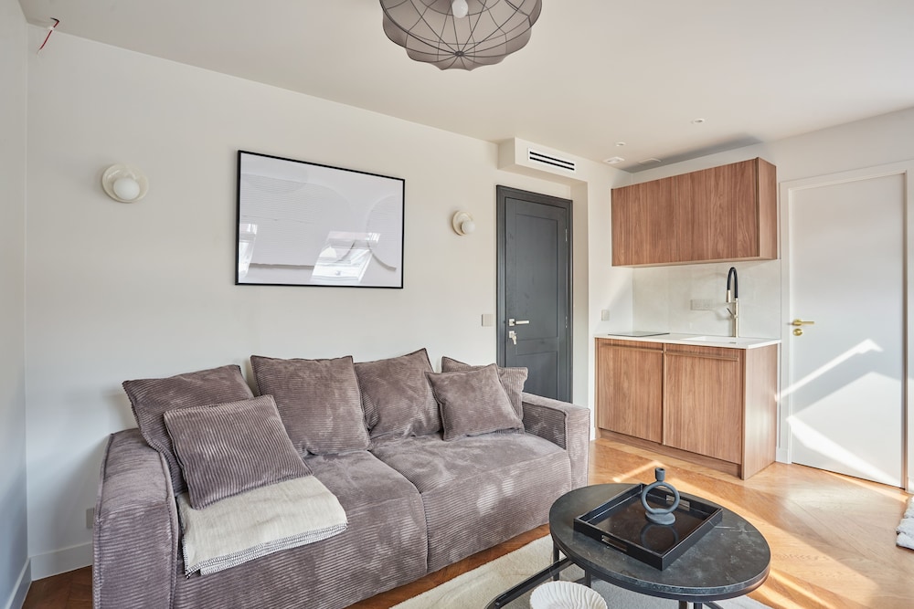 Big Classic Apartment (n°13) photo 3