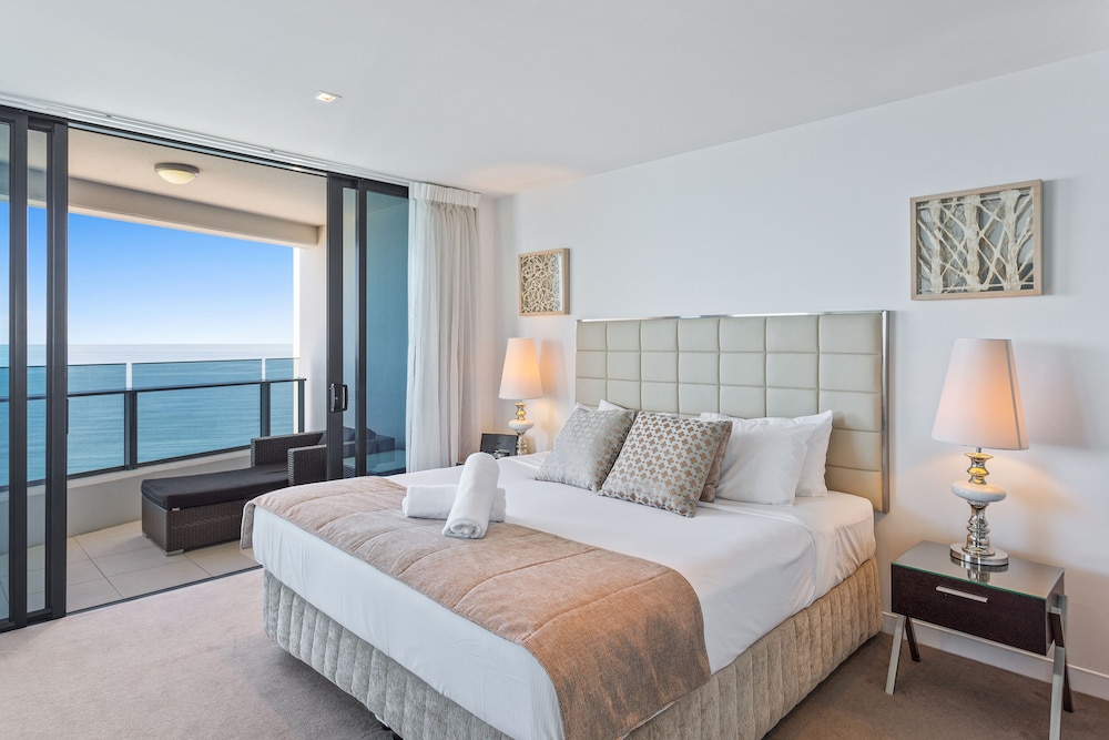 Luxury Spa Apartment, 3 Bedrooms, 2 Bathrooms, Ocean View photo 1
