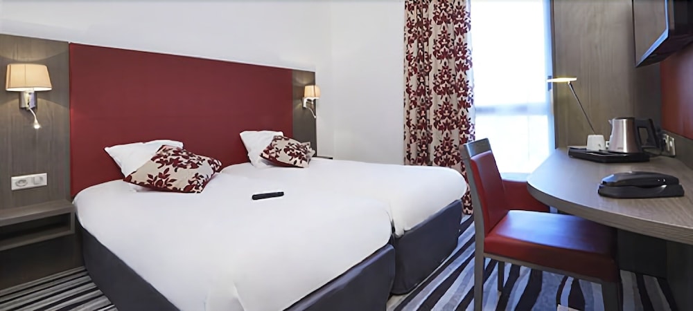 Superior Room, 2 Twin Beds - Photo 6