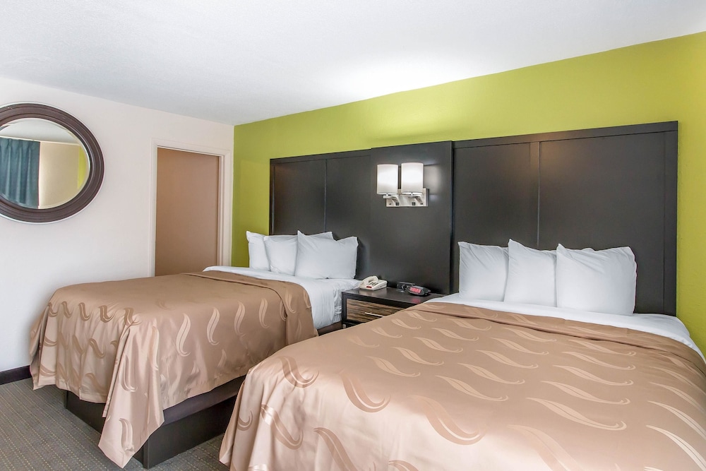 Standard Room, 2 Double Beds photo 1