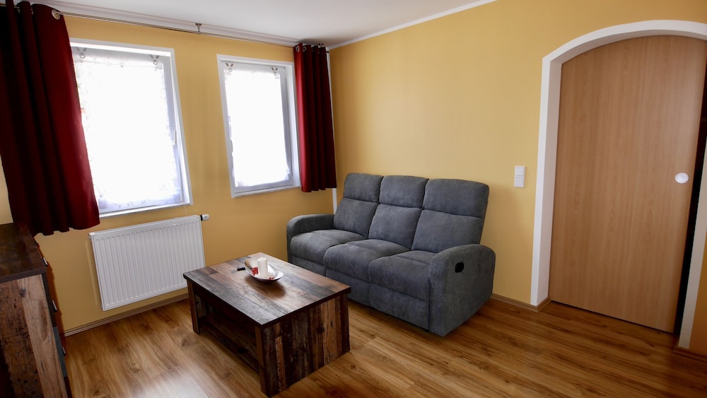 Family Room photo 1