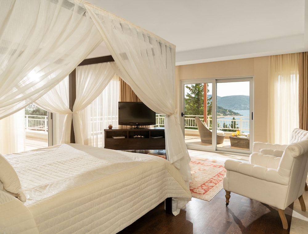 Superior Villa, 1 King Bed