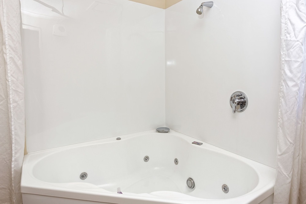 Two Bedroom Suite Spa Interconnecting photo 3