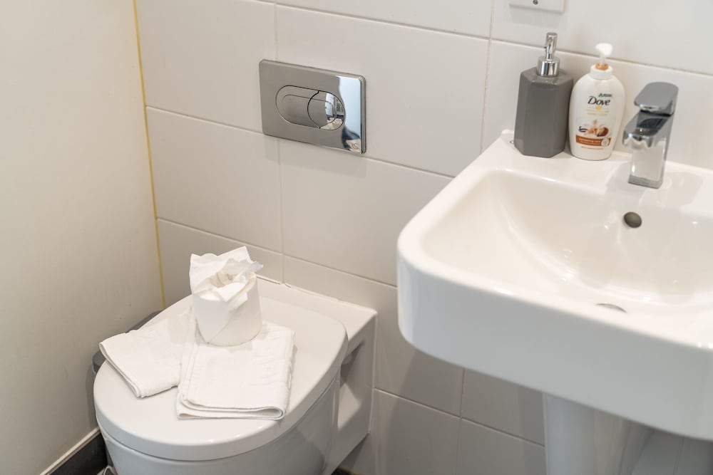 Luxury 1 Bedroom Serviced Apartment in the Heart of Stevenage, 사진 24