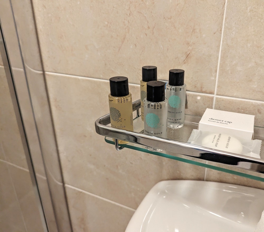 Double Room - Photo 8