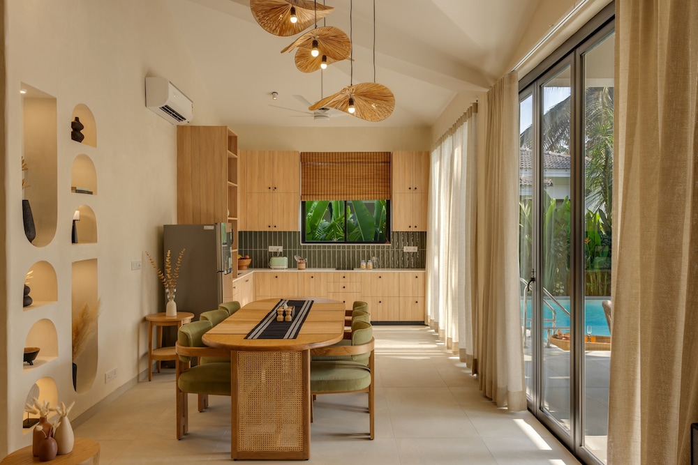 Three Bedroom Villa photo 2