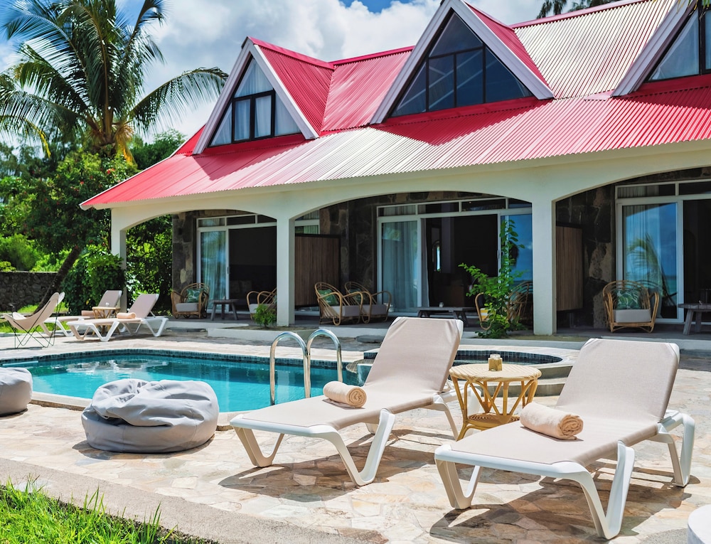 Beach Villa 4 Bedrooms