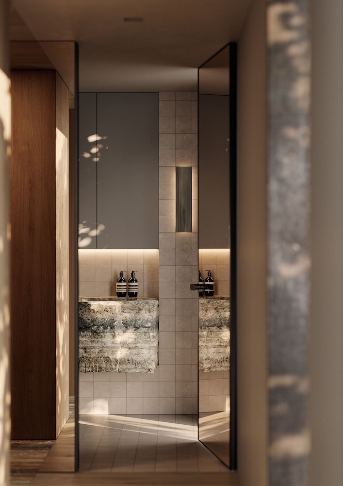 Signature Room