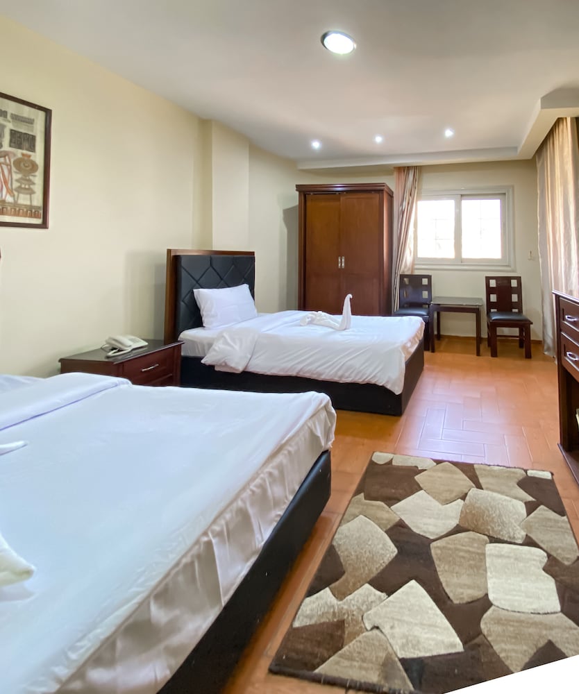Deluxe Twin Room, Balcony photo 2