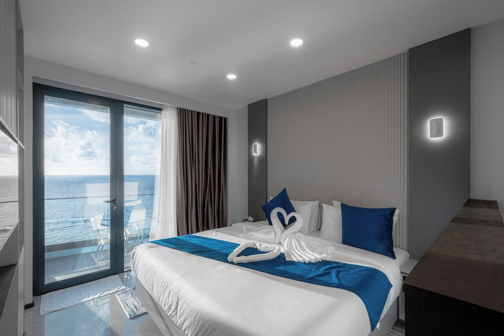 Deluxe Double Room, Balcony, Sea View
