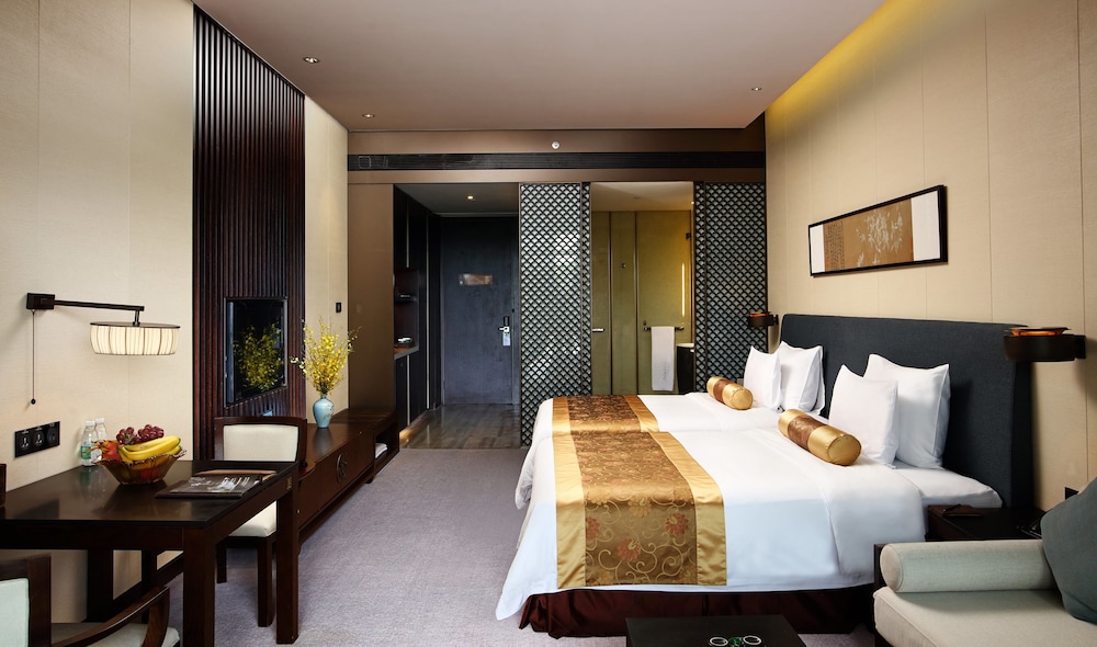 Deluxe Twin Room photo 2