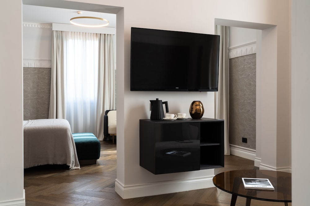 Junior Suite - Photo 2