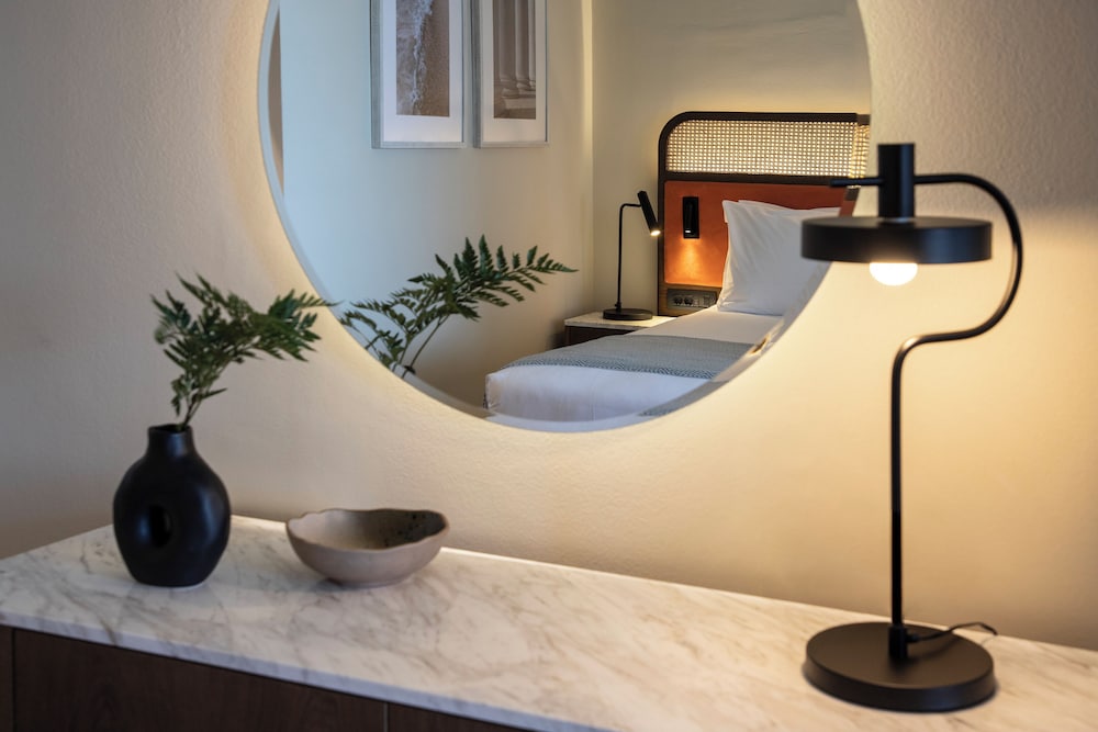 Deluxe Double Room (Inland View with partition) photo 3
