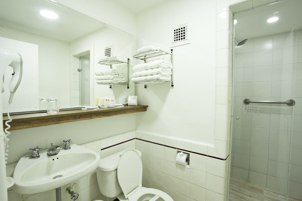 Standard Double Room, Air conditioning - Photo 2