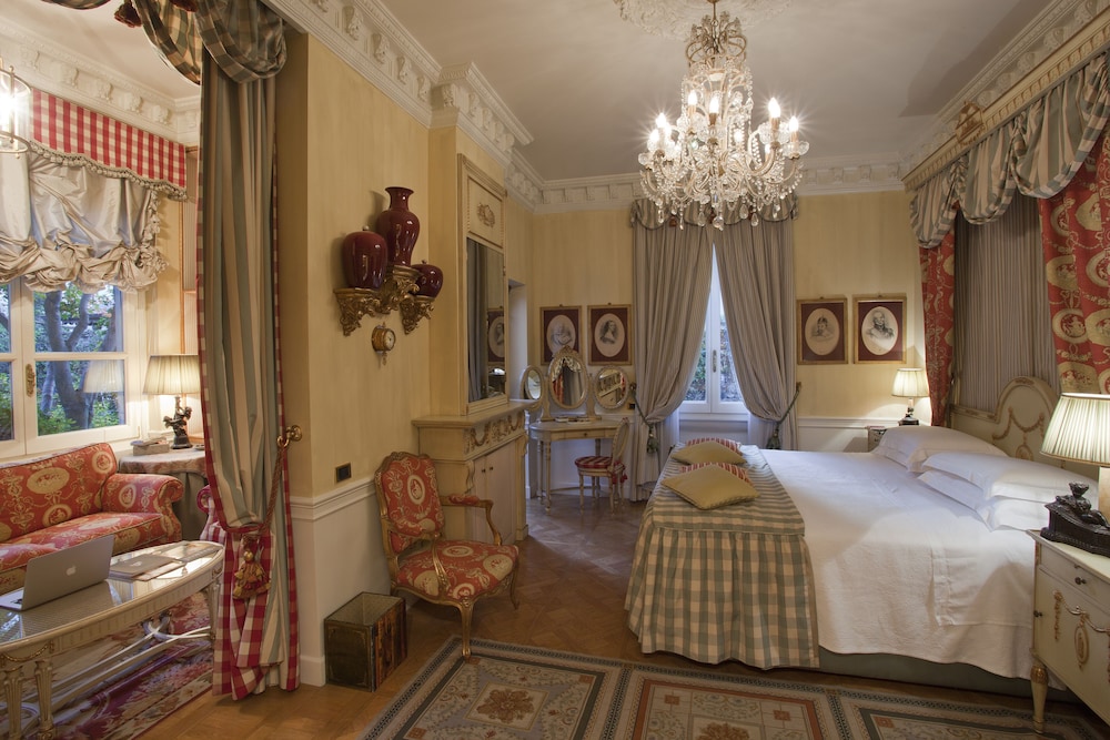 Suite - Photo 3