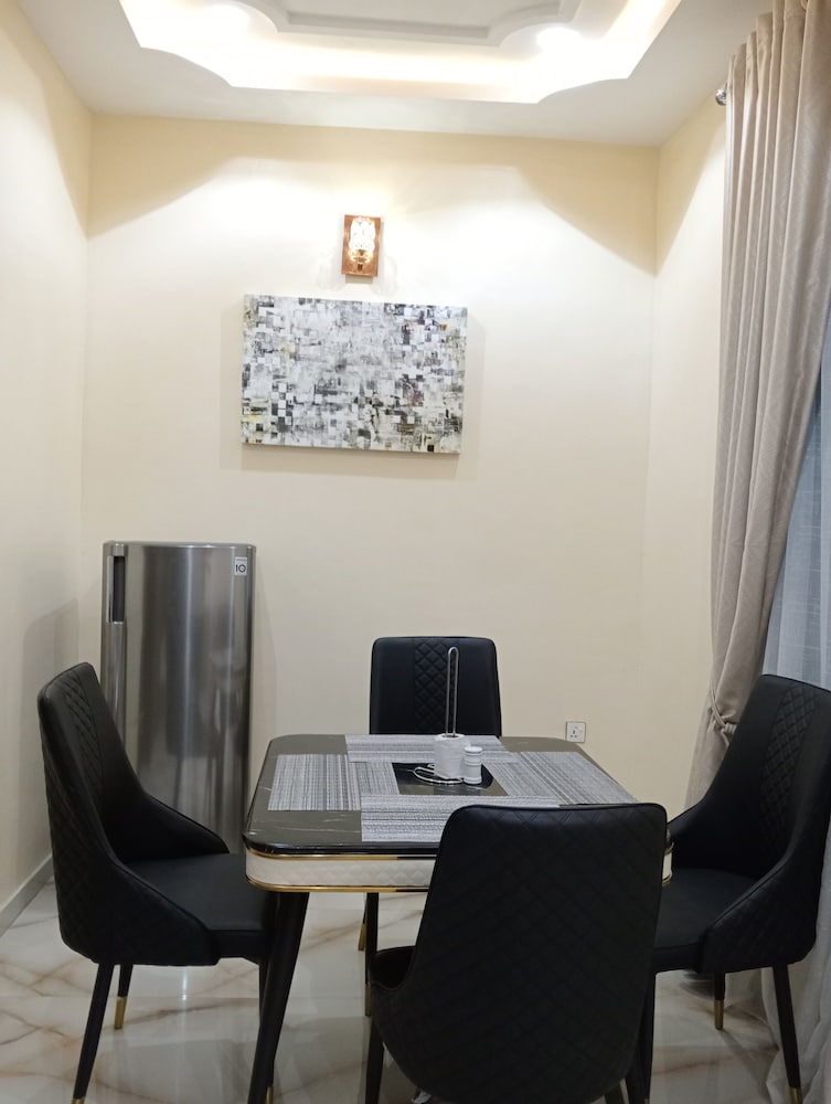 Exclusive Apartment, Non Smoking photo 2