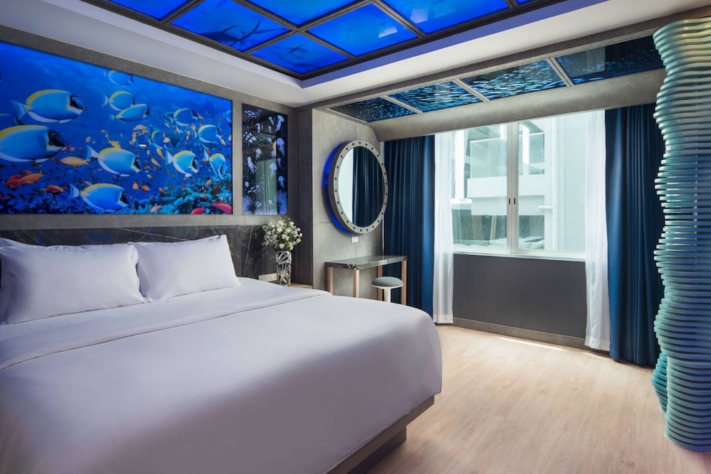 Apartment, 3 Bedrooms, Sea View photo 1