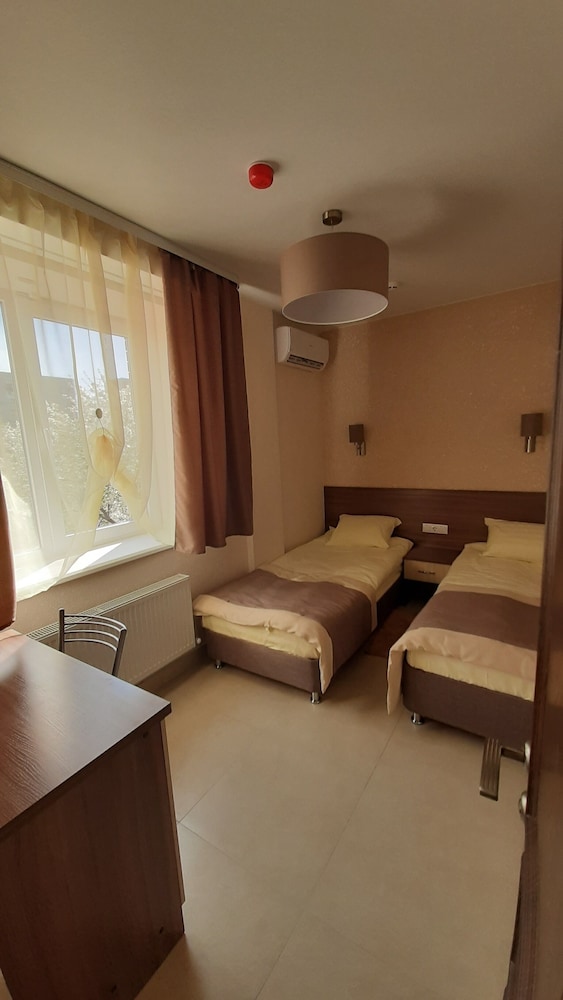 Deluxe Room, 2 Bedrooms, Balcony photo 3
