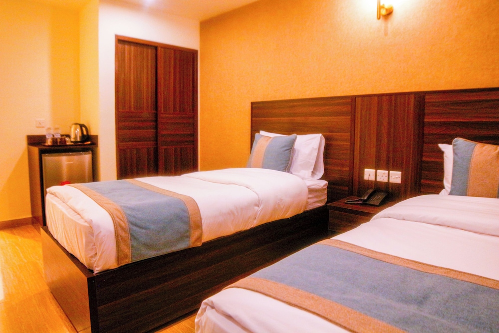Basic Double or Twin Room photo 3