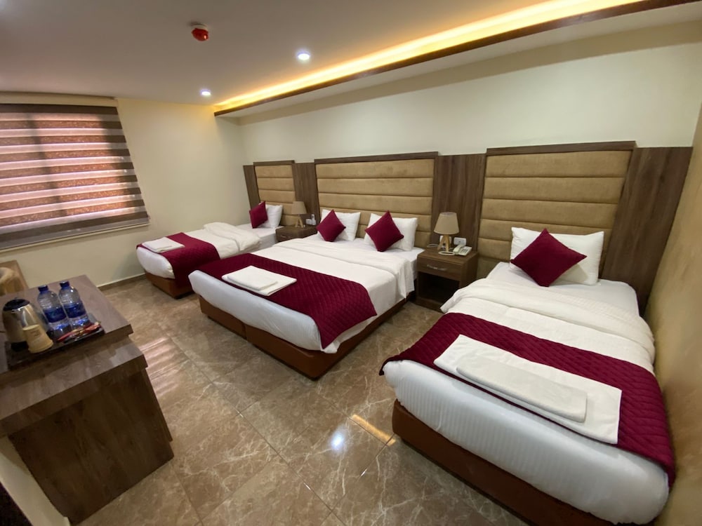 Triple Room, City View