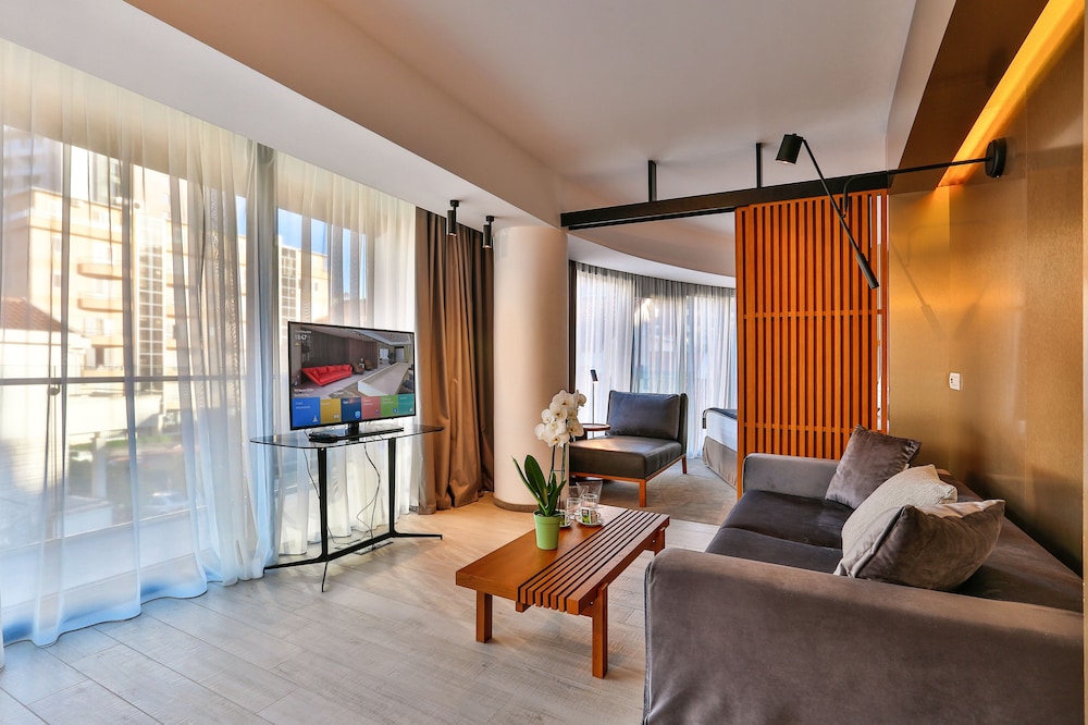 Superior Suite, 1 Bedroom, Terrace, Sea View photo 2