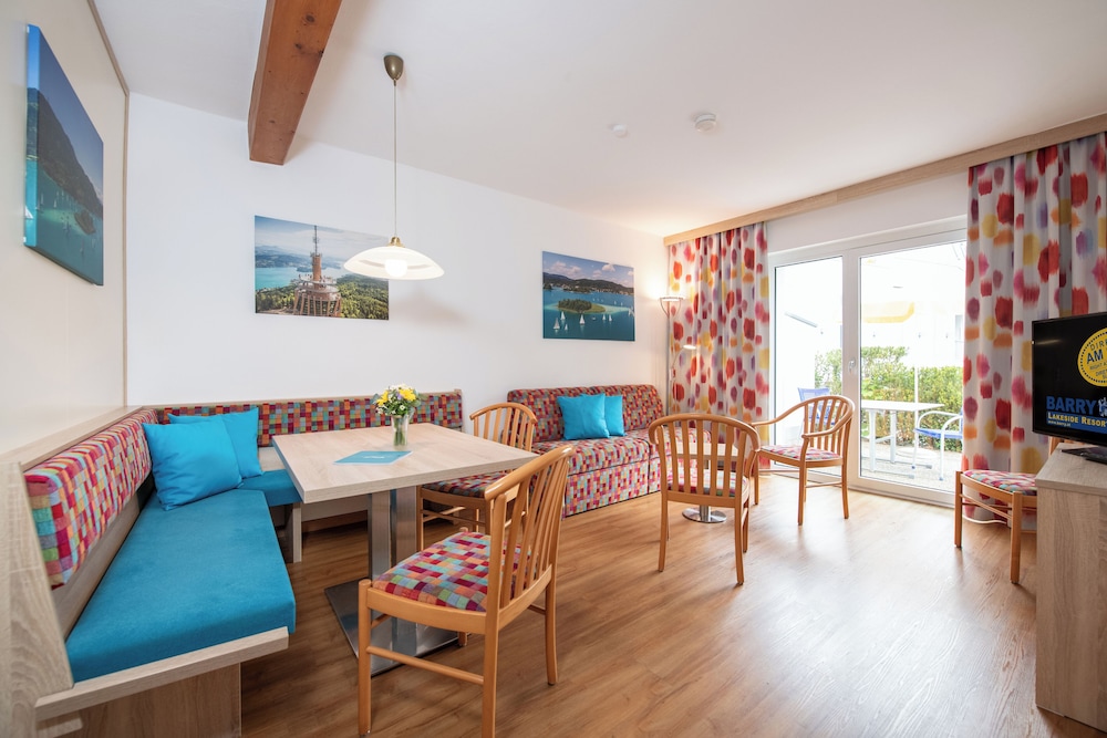 Classic Apartment, 3 Bedrooms (4-6)